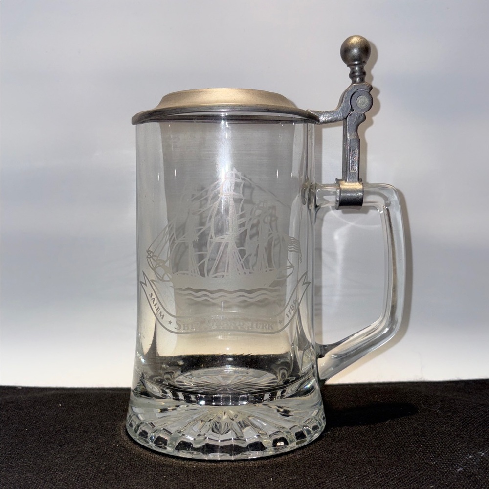 Glass Beer Mug with Pewter Lid